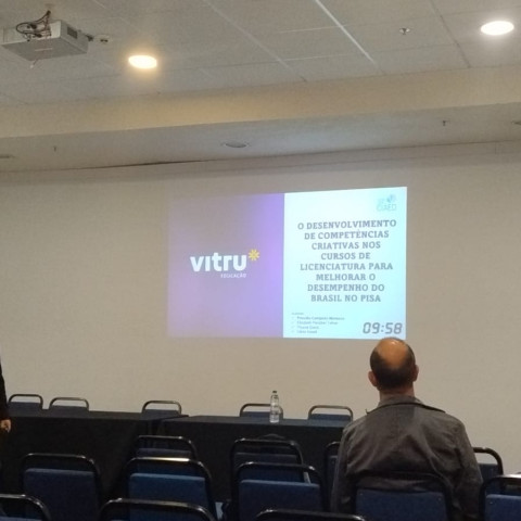Apresentação realizada na 30ª edição do CIAED